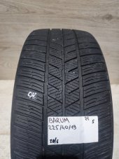 Barum Polaris 5 225/40/19 93W XL