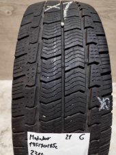 Conti Vanco 2 225/75/16C 118/116R