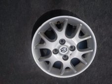 Suzuki  4x100  4,5Jx14H2